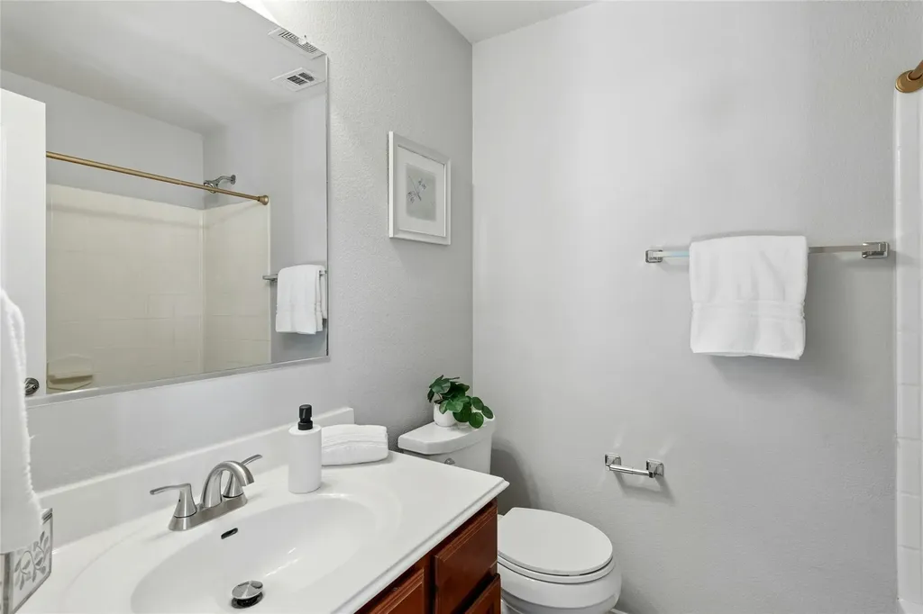 5929 Abby Ann Lane Austin TX 78747
