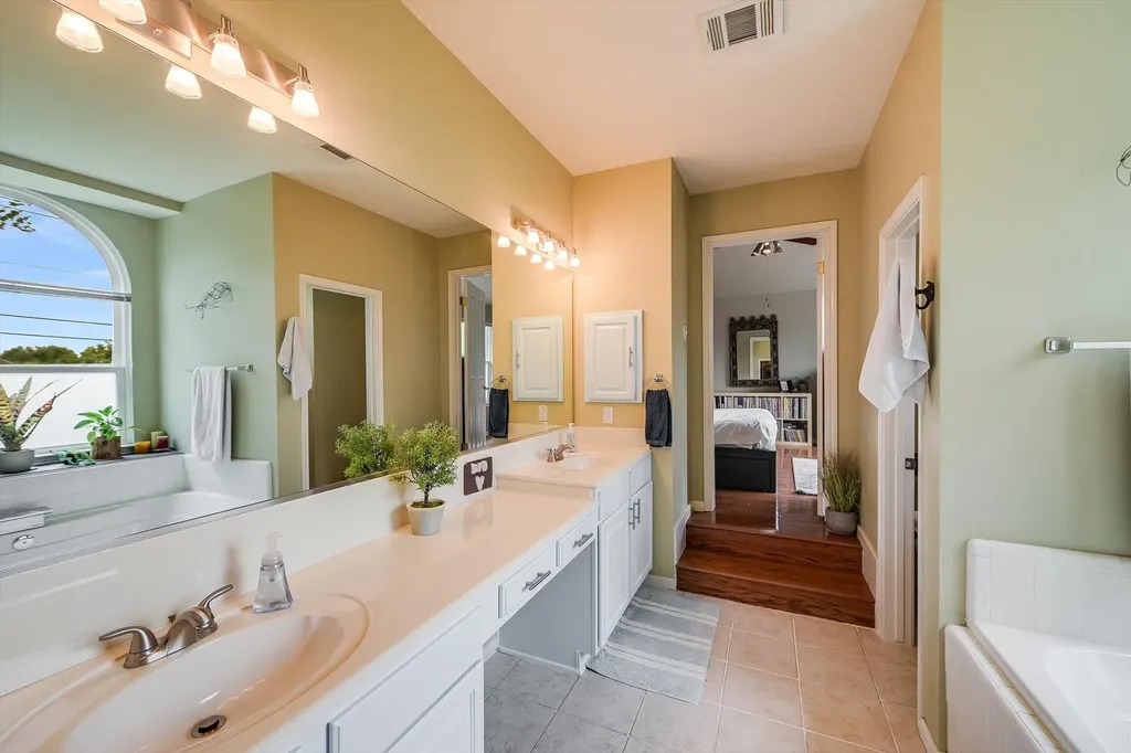 6456 Ruxton Lane Austin TX 78749