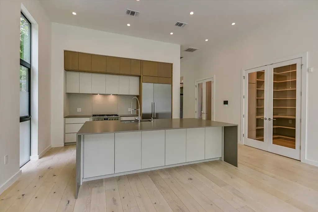 4515 Avenue D Austin TX 78751