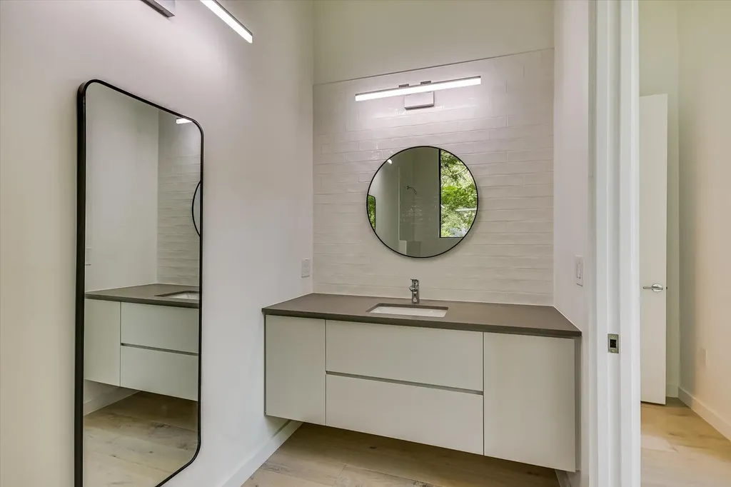 4515 Avenue D Austin TX 78751
