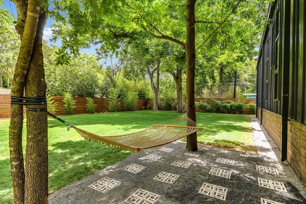 4515 Avenue D Austin TX 78751