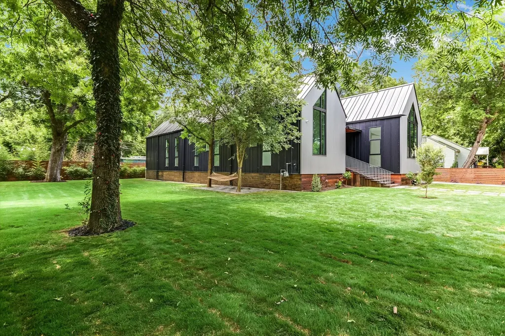 4515 Avenue D Austin TX 78751