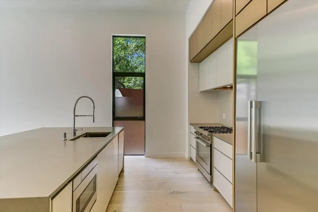 4515 Avenue D Austin TX 78751