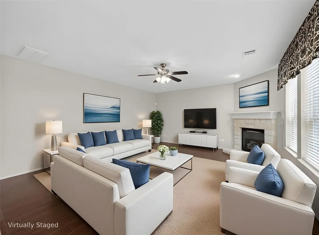 125 Hometown Parkway Kyle TX 78640
