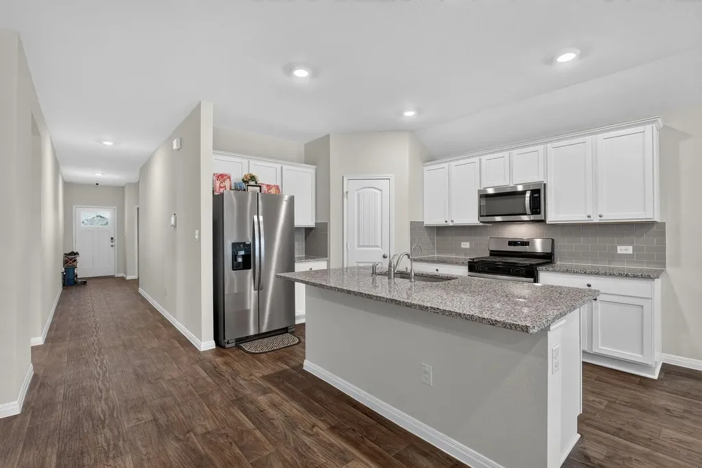 20804 Alcala Terrance Manor TX 78653