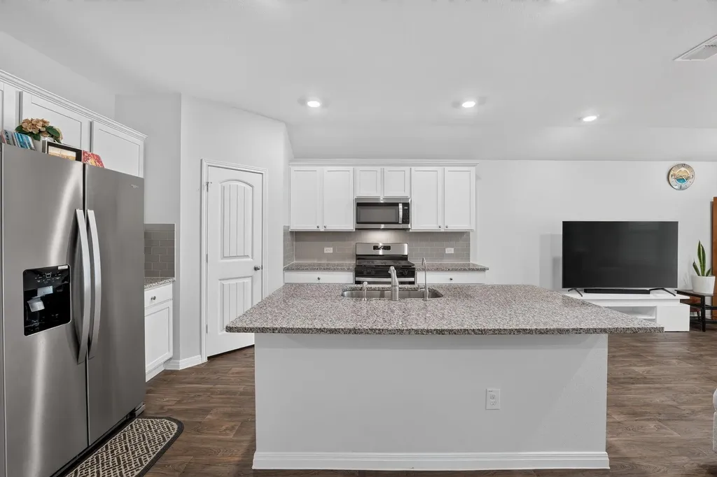 20804 Alcala Terrance Manor TX 78653