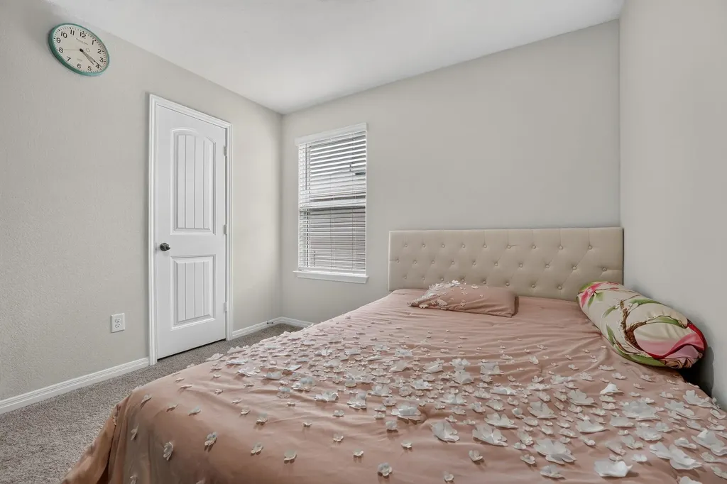 20804 Alcala Terrance Manor TX 78653