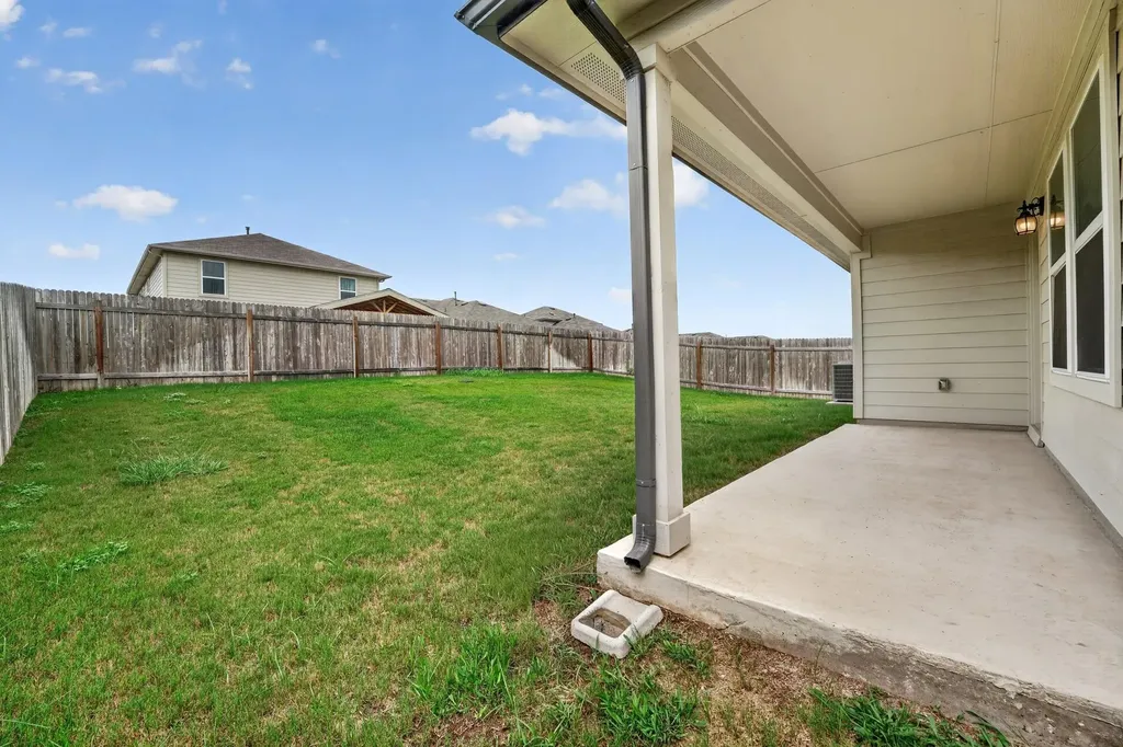20804 Alcala Terrance Manor TX 78653