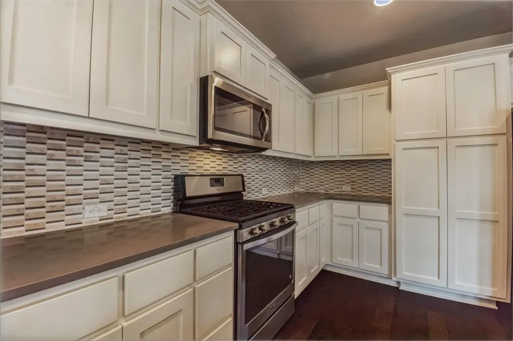 13800 Lyndhurst Street Austin TX 78717