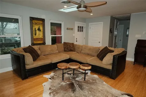 1517 Weyford Drive Austin TX 78757
