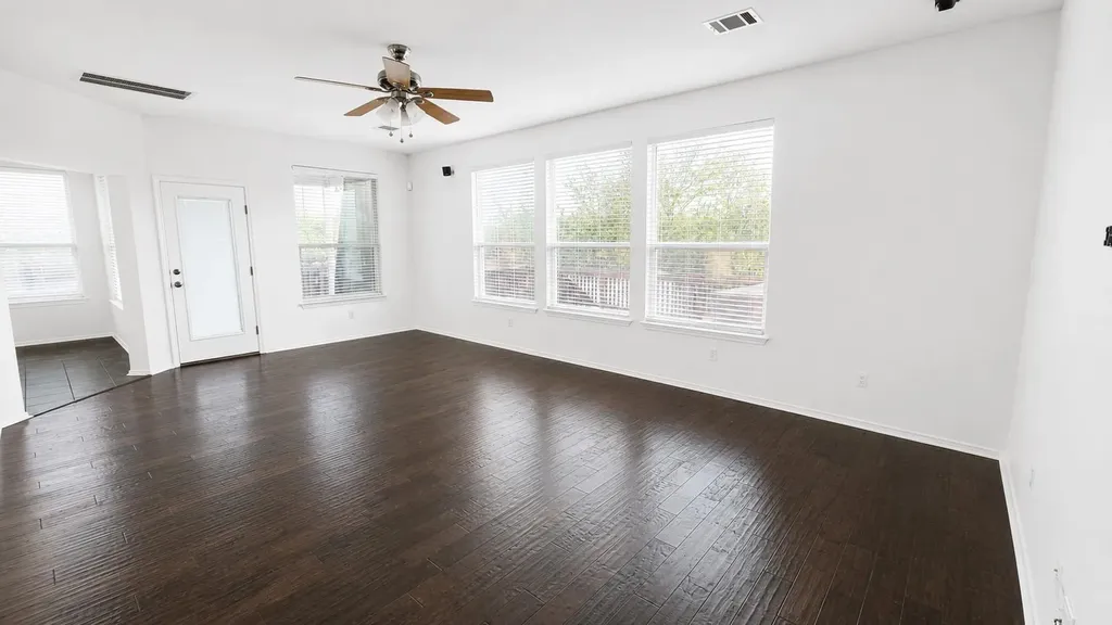 10528 Dunham Forest Road Austin TX 78717