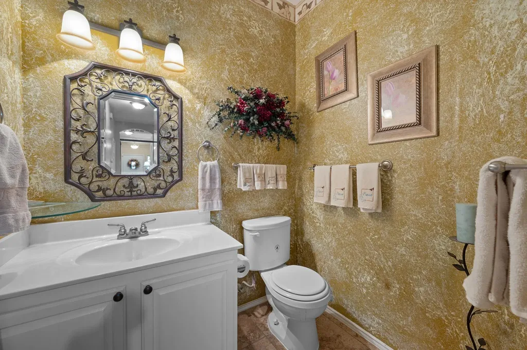 17813 Floribundas Lane Elgin TX 78621