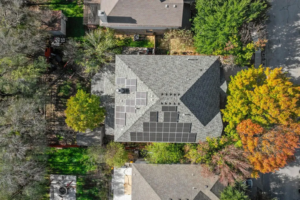 17813 Floribundas Lane Elgin TX 78621
