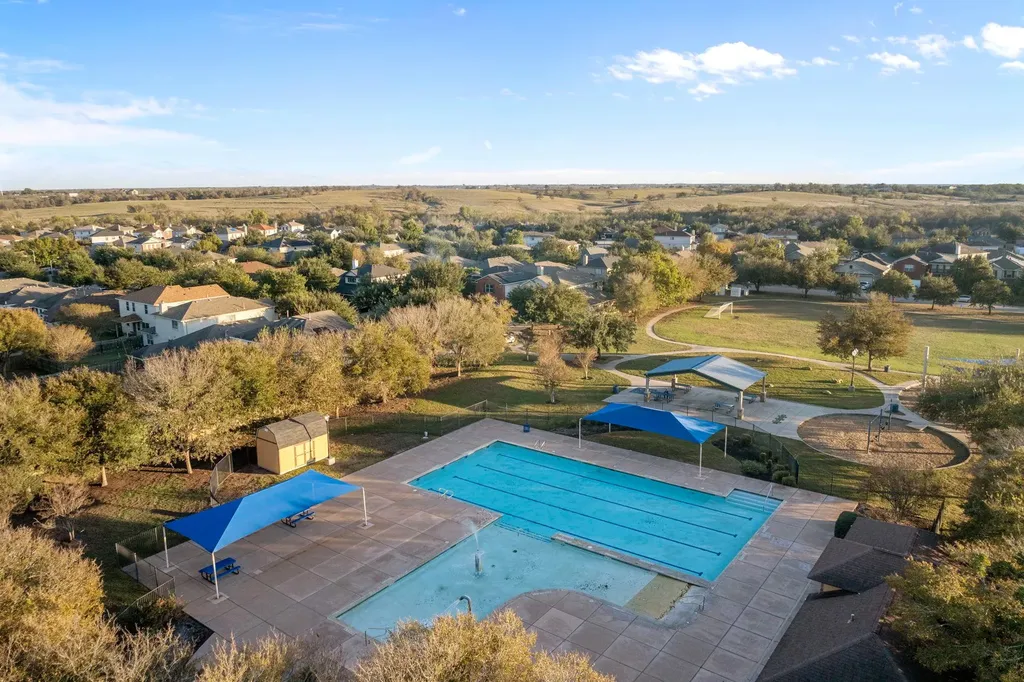 17813 Floribundas Lane Elgin TX 78621
