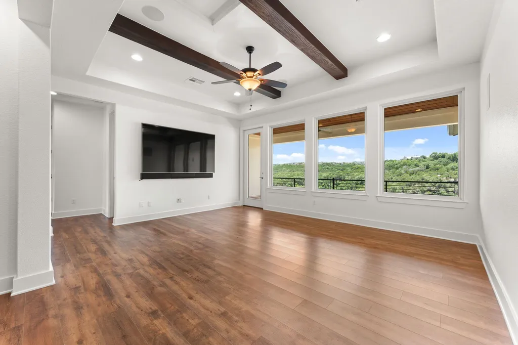 300 Marina View Court Austin TX 78734
