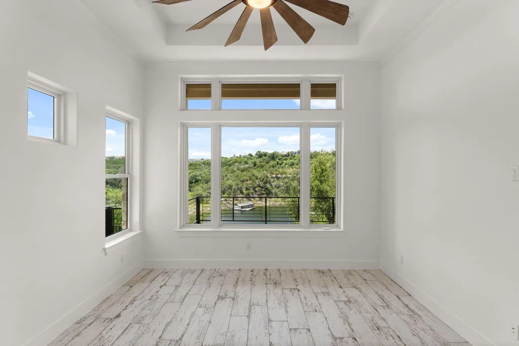300 Marina View Court Austin TX 78734