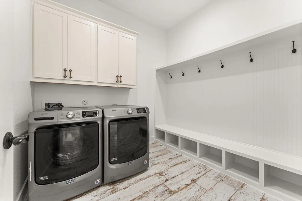 300 Marina View Court Austin TX 78734