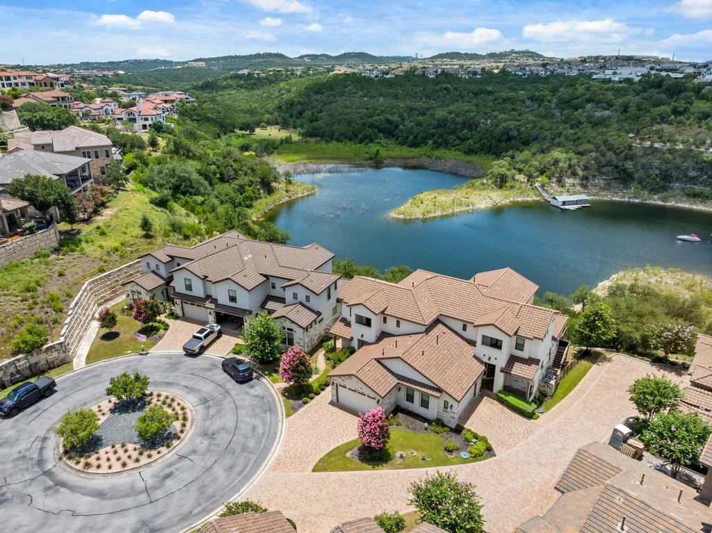300 Marina View Court Austin TX 78734
