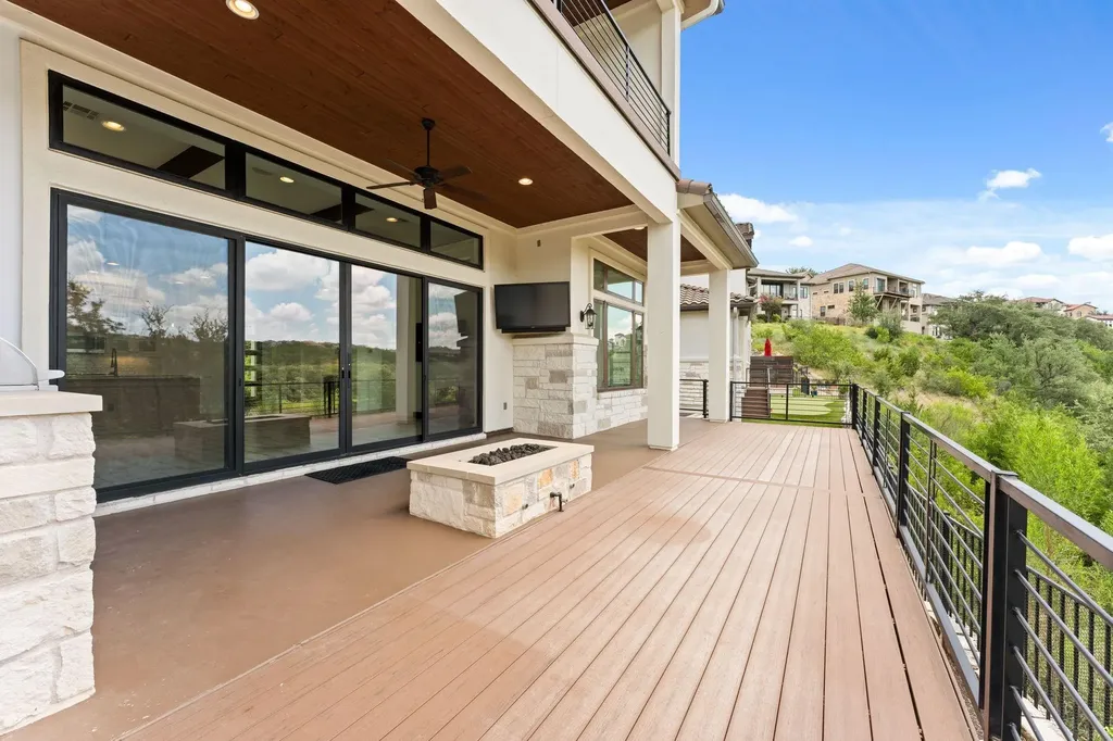 300 Marina View Court Austin TX 78734