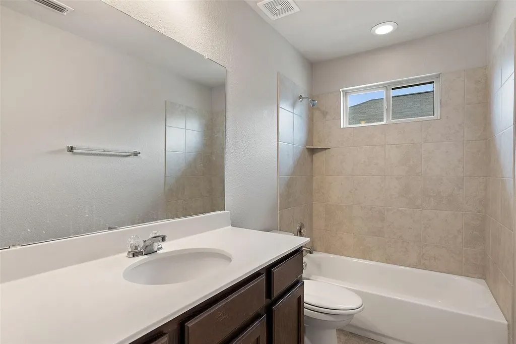 366 Eagle Brook Lane Buda TX 78610