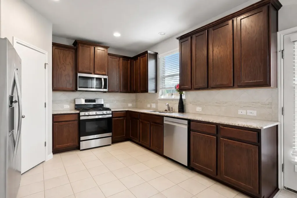 366 Eagle Brook Lane Buda TX 78610