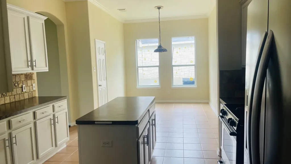 6805 Cromarty Lane Austin TX 78754