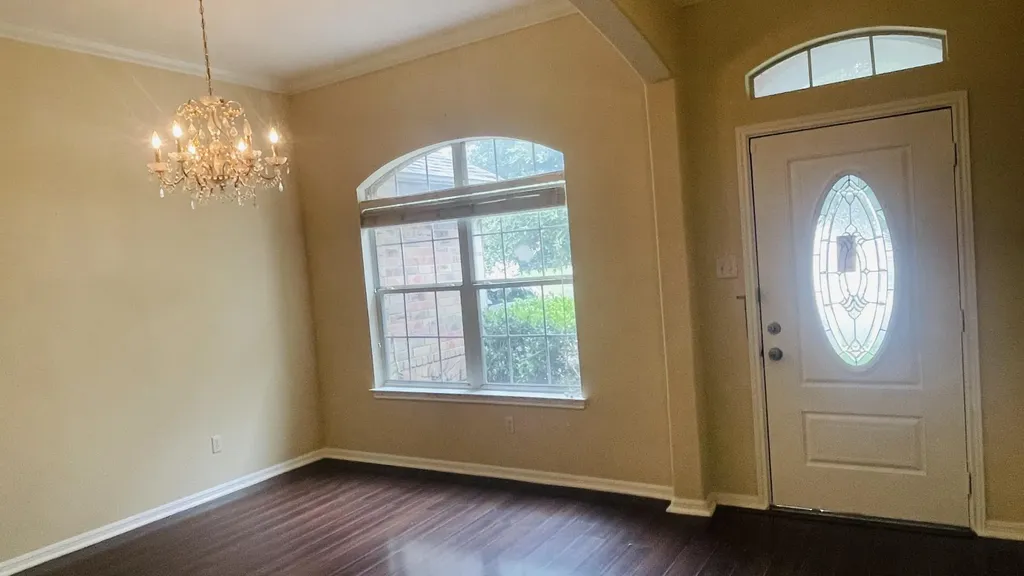 6805 Cromarty Lane Austin TX 78754