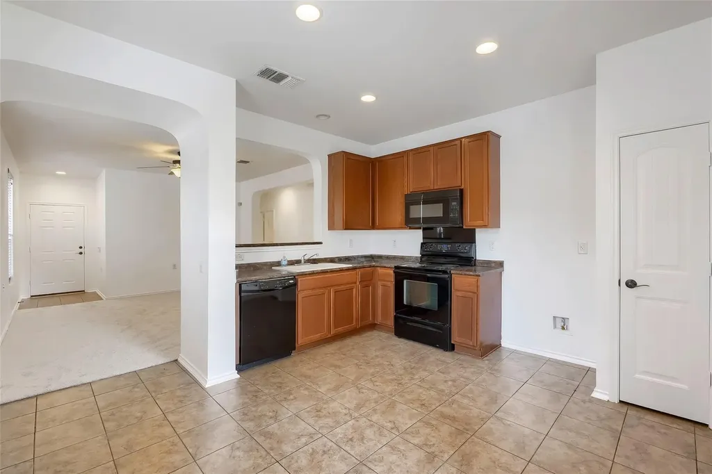 8921 Stambourne Street Austin TX 78747