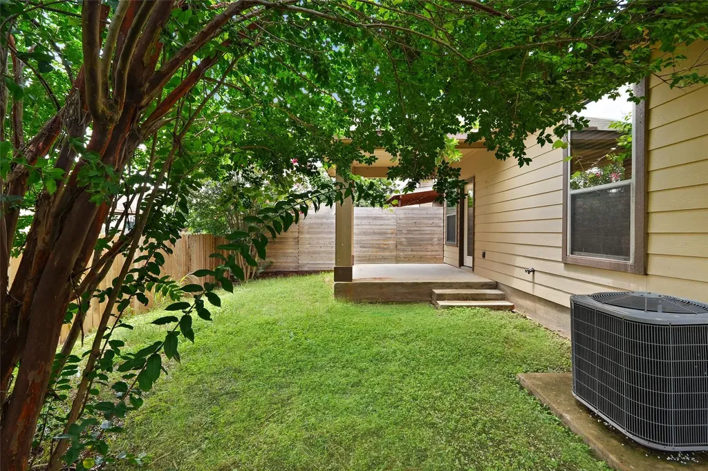 8921 Stambourne Street Austin TX 78747