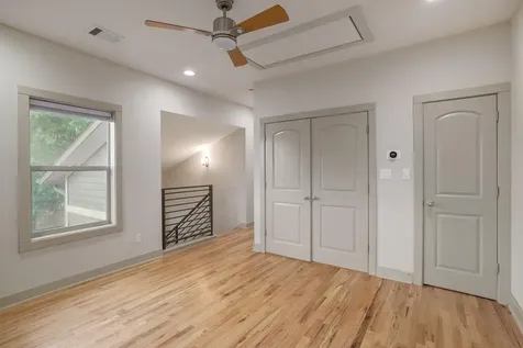 3202 Merrie Lynn Avenue Austin TX 78722