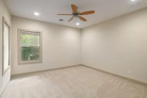 3202 Merrie Lynn Avenue Austin TX 78722