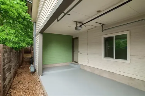 3202 Merrie Lynn Avenue Austin TX 78722