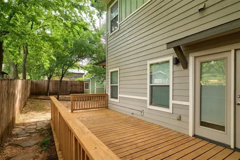 3202 Merrie Lynn Avenue Austin TX 78722