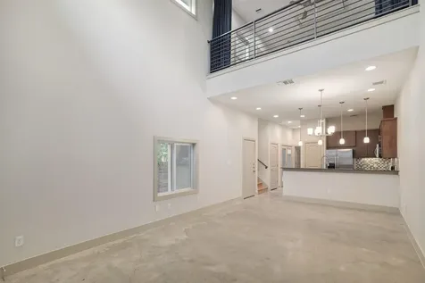 3202 Merrie Lynn Avenue Austin TX 78722