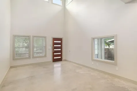 3202 Merrie Lynn Avenue Austin TX 78722