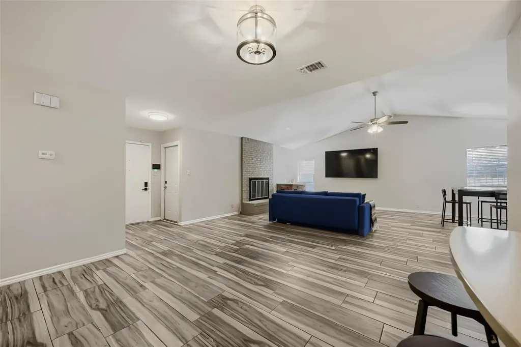 1300 Neans Drive Austin TX 78758