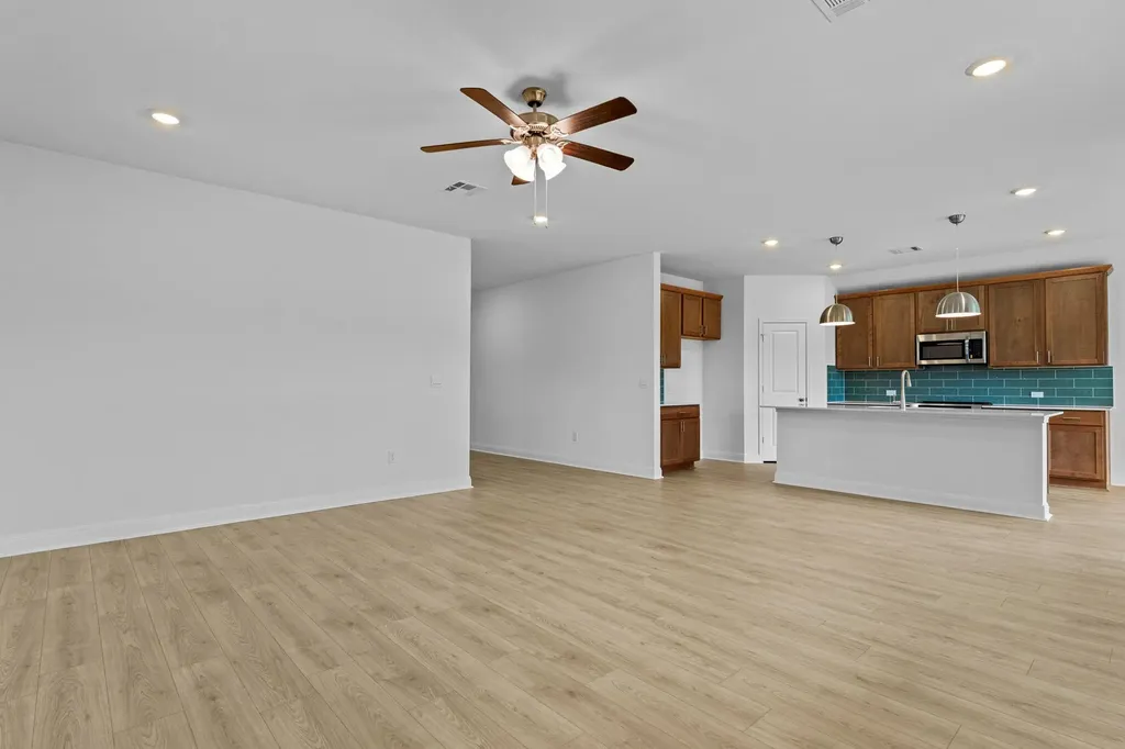 261 Rivers Edge Drive Georgetown TX 78628