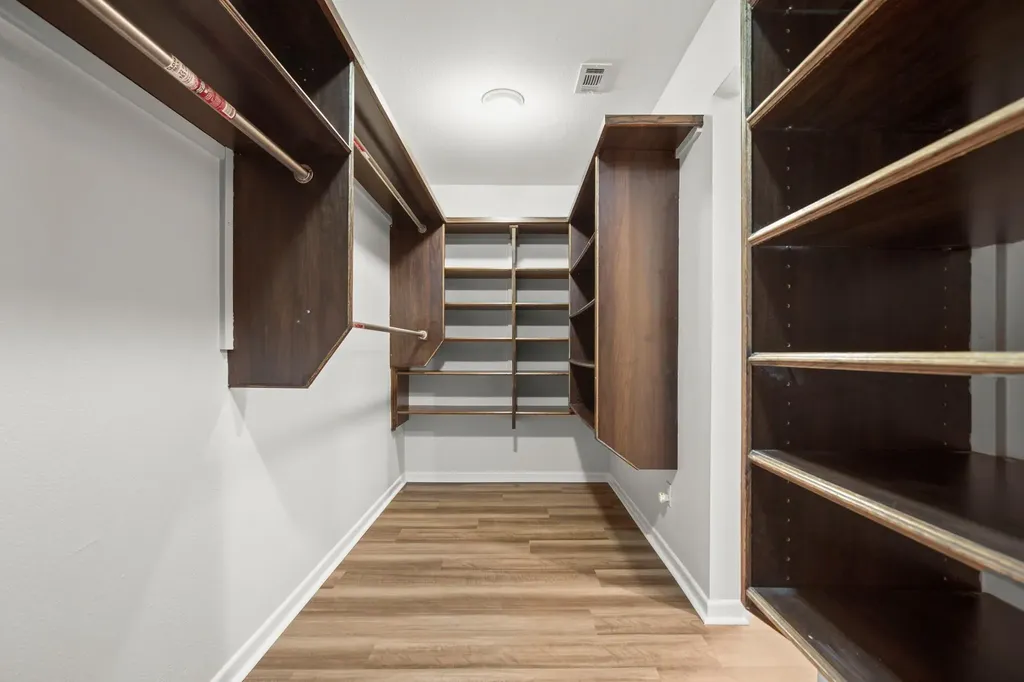 4116 Creek Ledge Austin TX 78731