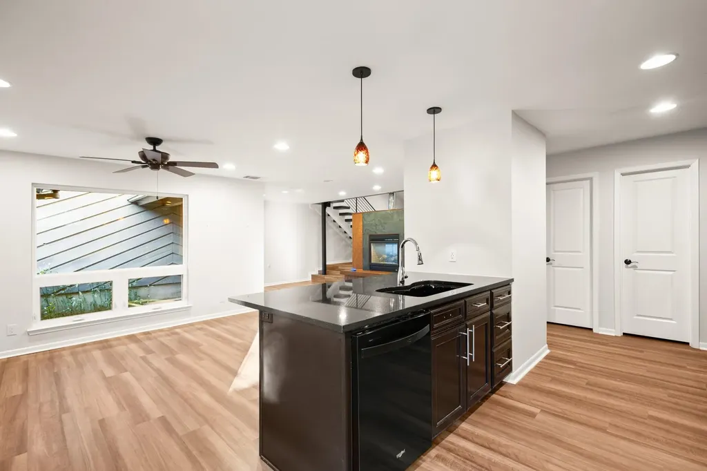4116 Creek Ledge Austin TX 78731