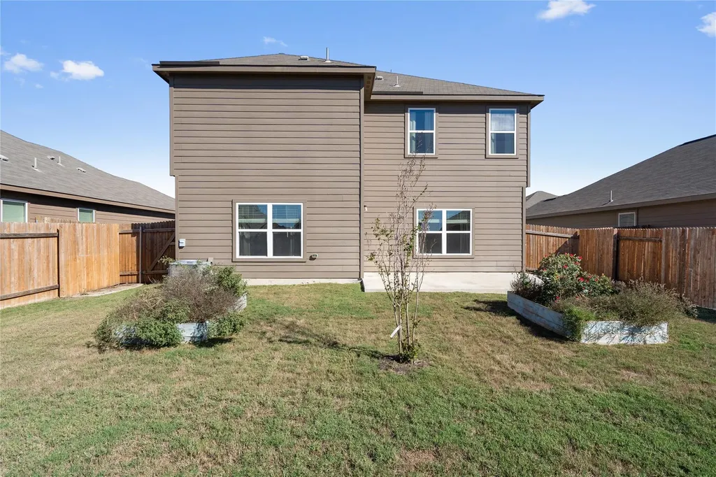 14405 Boomtown Way Elgin TX 78621