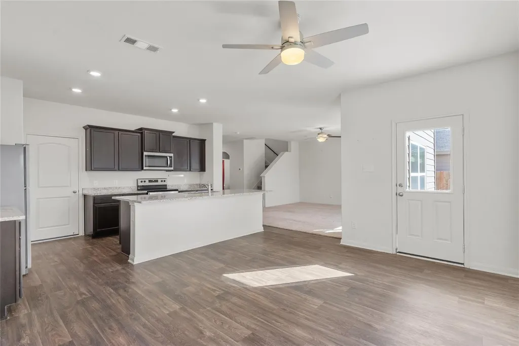 14405 Boomtown Way Elgin TX 78621