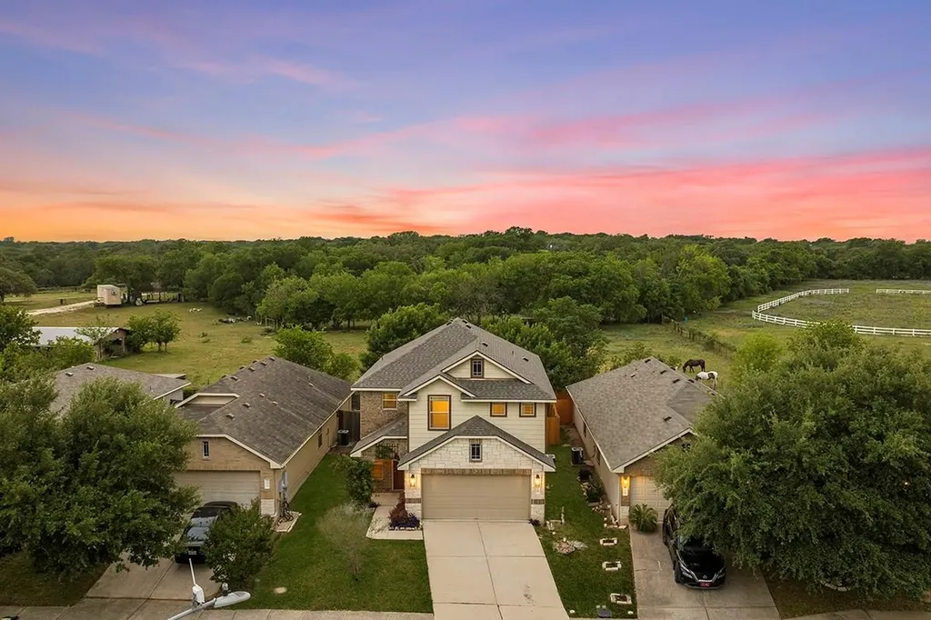 11328 Ashbrook Drive Manchaca TX 78652