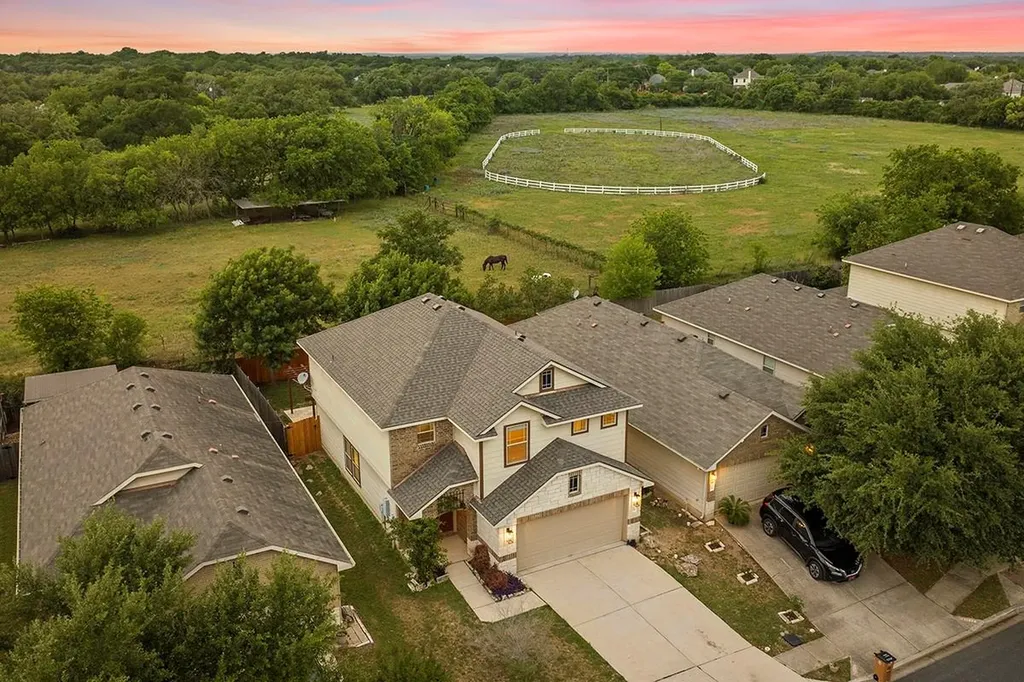 11328 Ashbrook Drive Manchaca TX 78652
