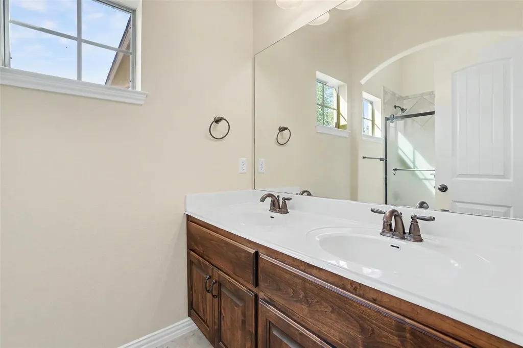 1020 Winding Way Drive Georgetown TX 78628