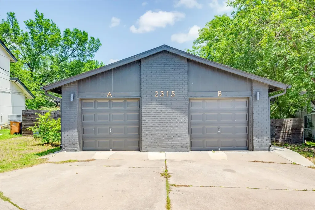 2315 Burleson Road Austin TX 78741