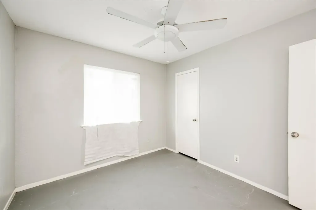2315 Burleson Road Austin TX 78741