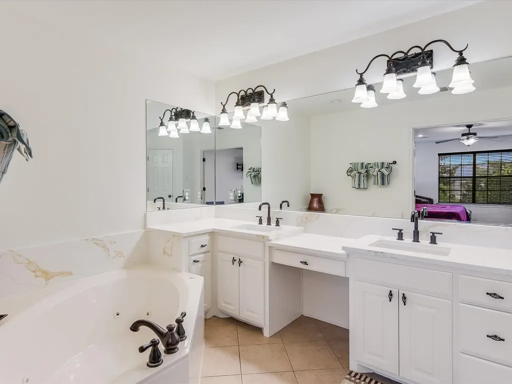 15214 Nightingale Lane Austin TX 78734