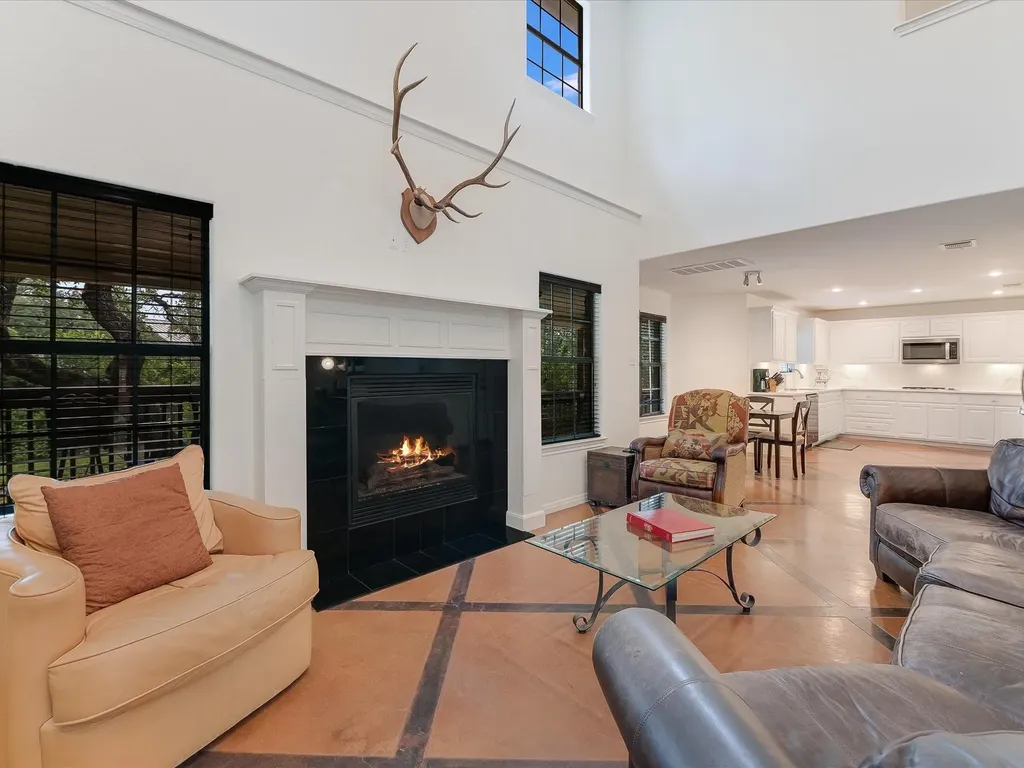 15214 Nightingale Lane Austin TX 78734