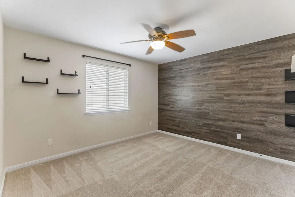 250 Mystic Hollow Buda TX 78610