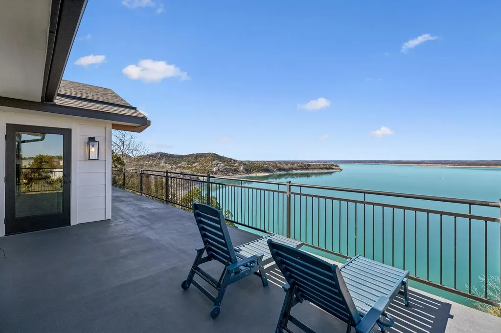 1335 Larson Drive Canyon Lake TX 78133